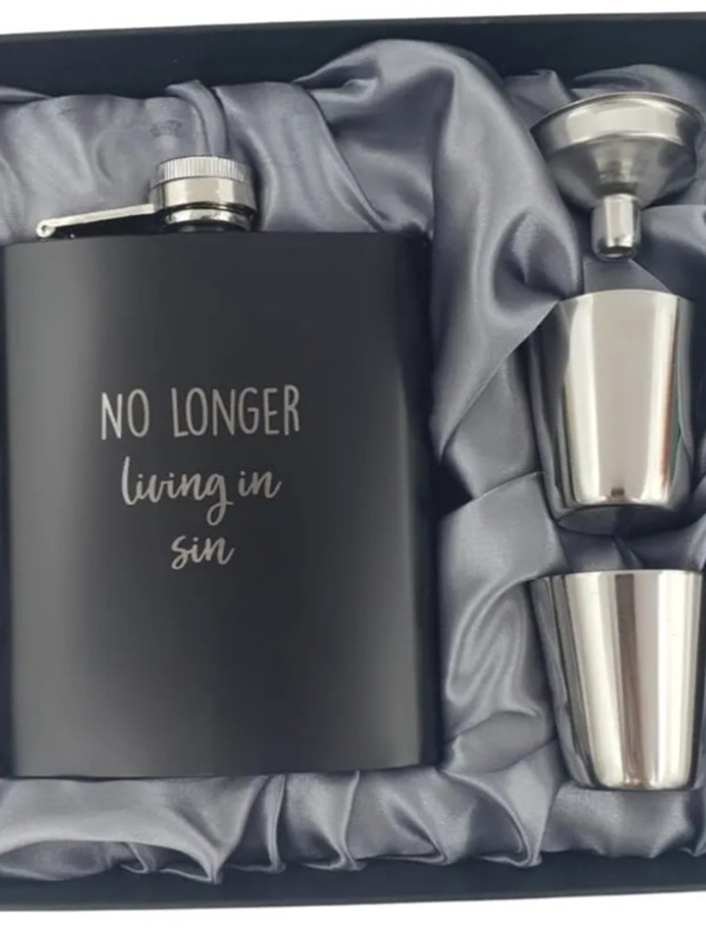 Source Unknown Matte Black Flask Gift Set with Silver Accessories